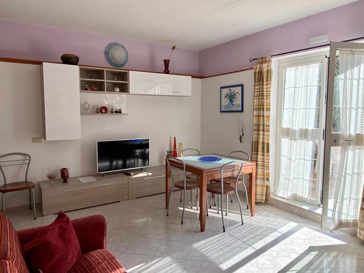 Apartment Tirreno Tirrenia Ngoại thất bức ảnh