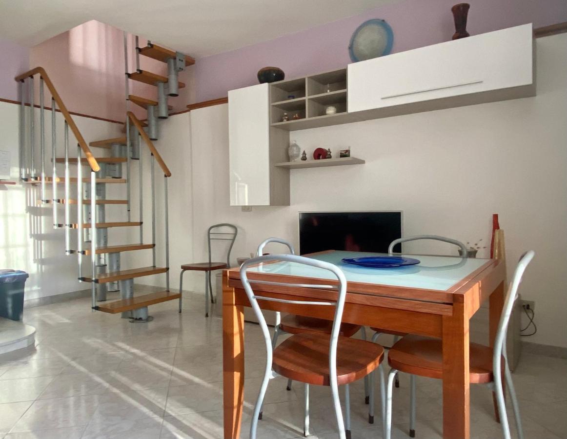 Apartment Tirreno Tirrenia Ngoại thất bức ảnh