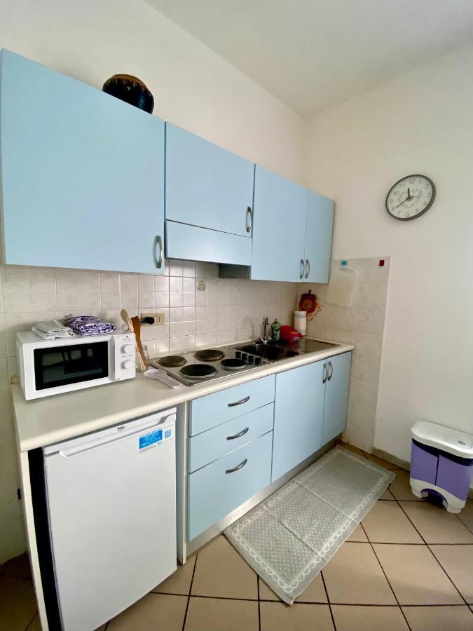 Apartment Tirreno Tirrenia Ngoại thất bức ảnh