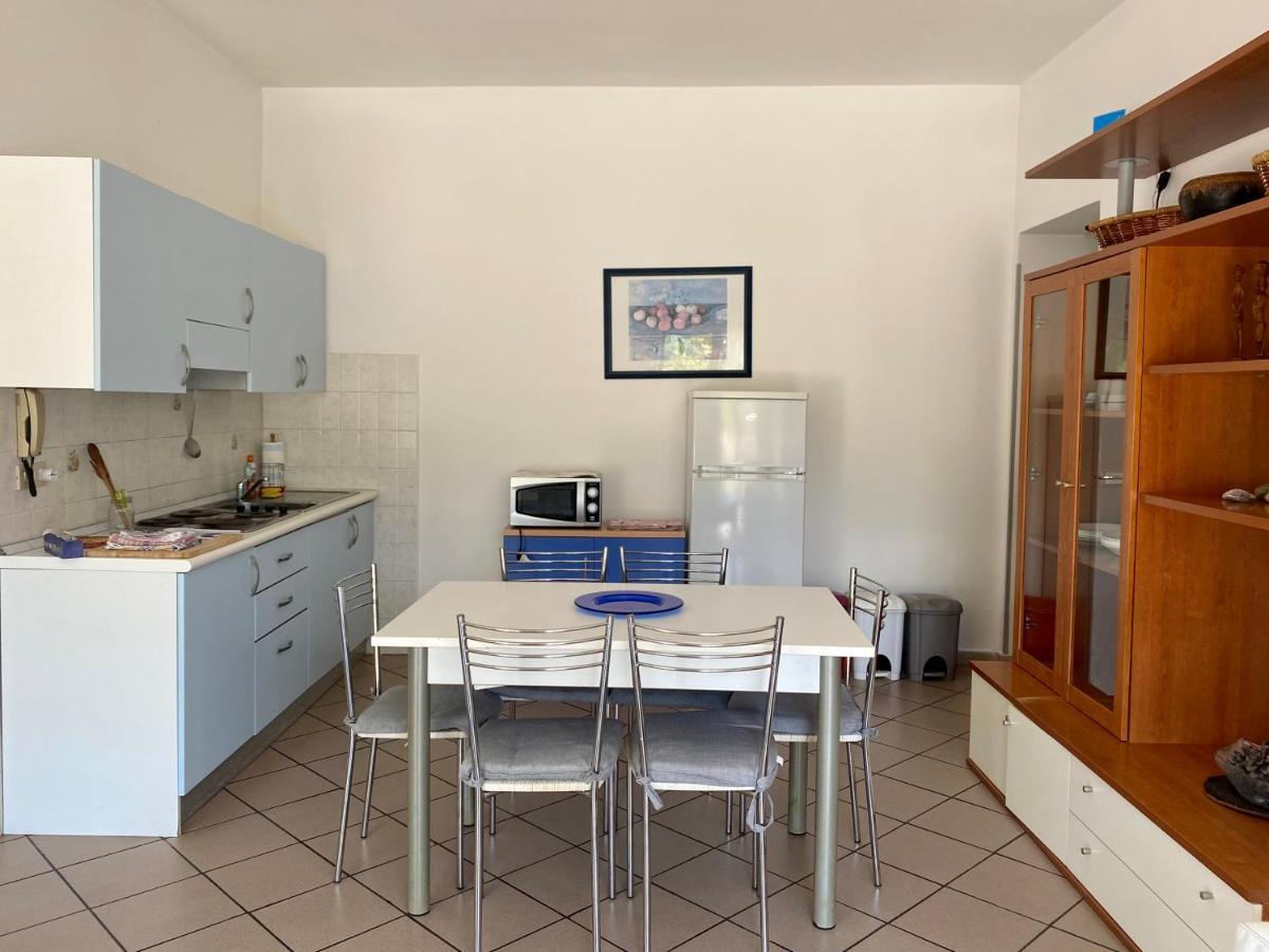 Apartment Tirreno Tirrenia Ngoại thất bức ảnh