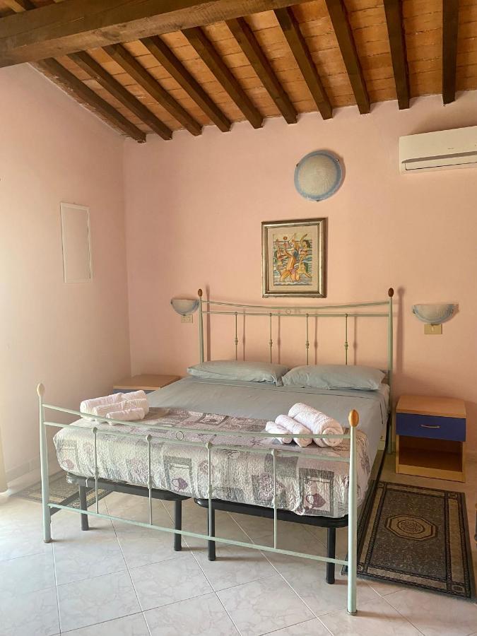 Apartment Tirreno Tirrenia Ngoại thất bức ảnh