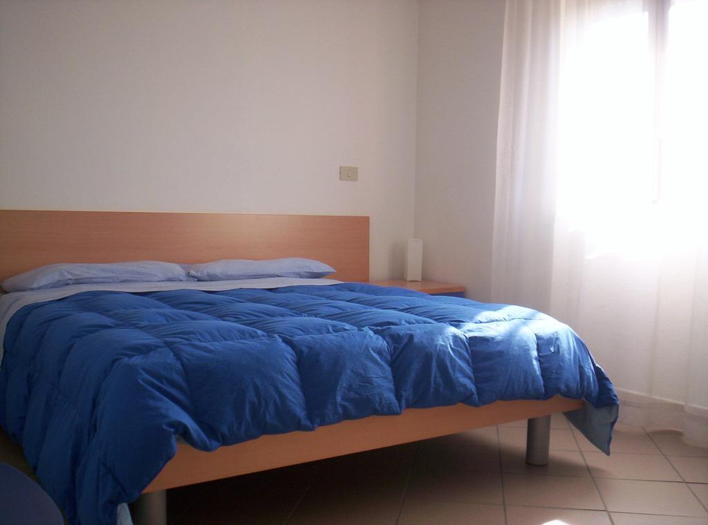 Apartment Tirreno Tirrenia Phòng bức ảnh
